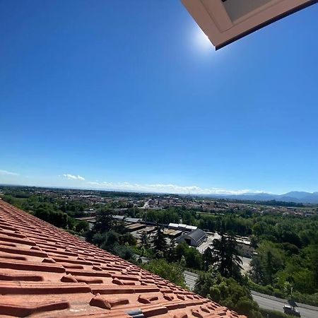 Deliziosa Mansarda Con Vista Panoramica Διαμέρισμα Κούνεο Εξωτερικό φωτογραφία
